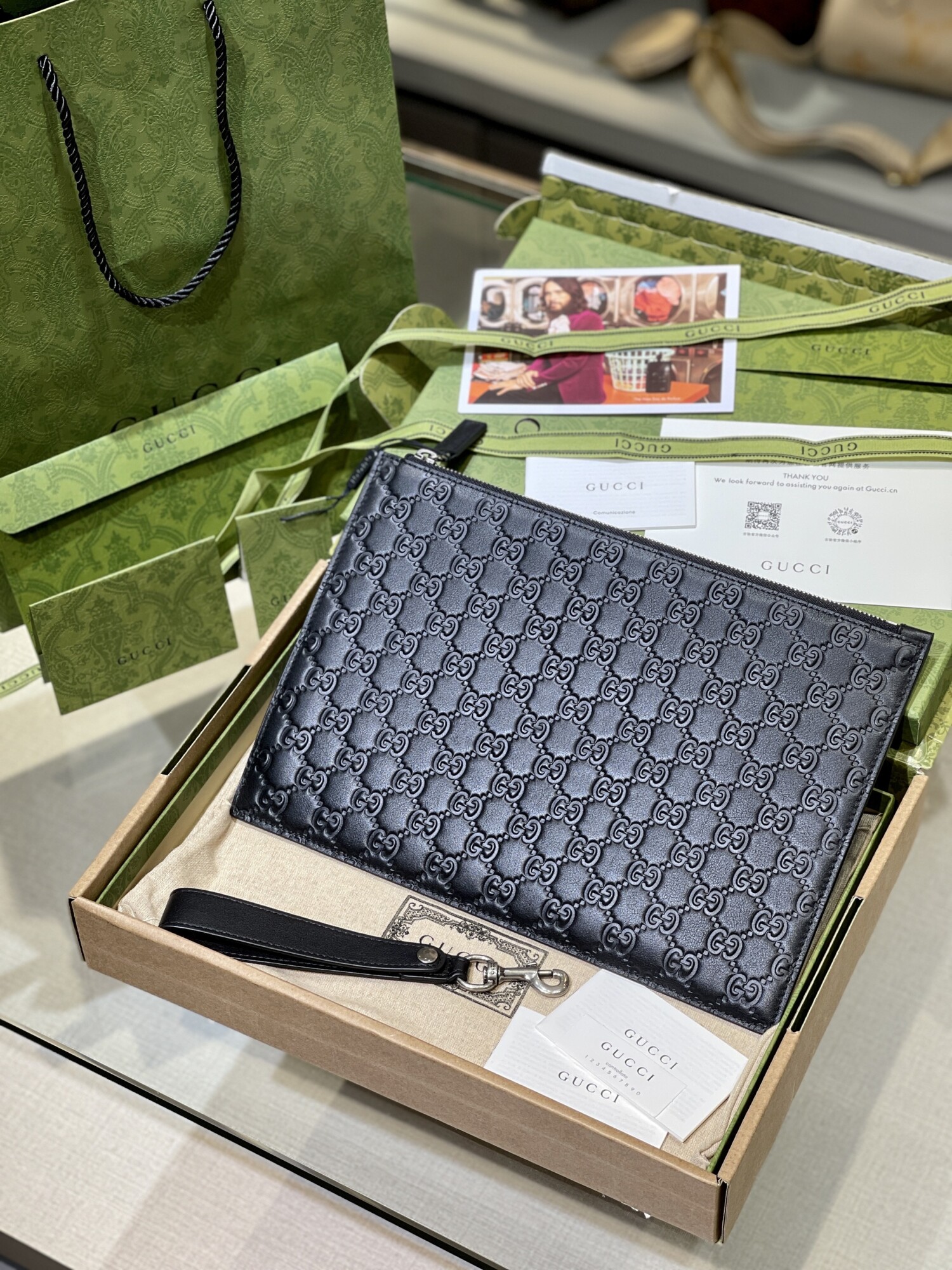 Gucci Clutch Tab T10 Black