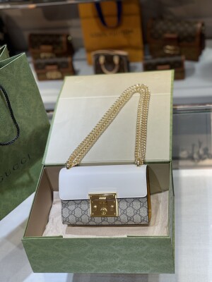 Gucci Lock White Yellow Chain
