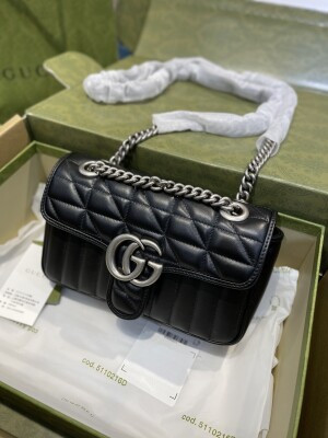 Gucci Marmont 22 Black