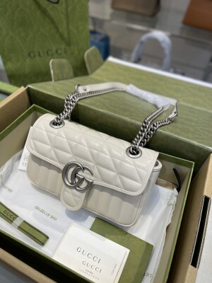Gucci Marmont 22 White