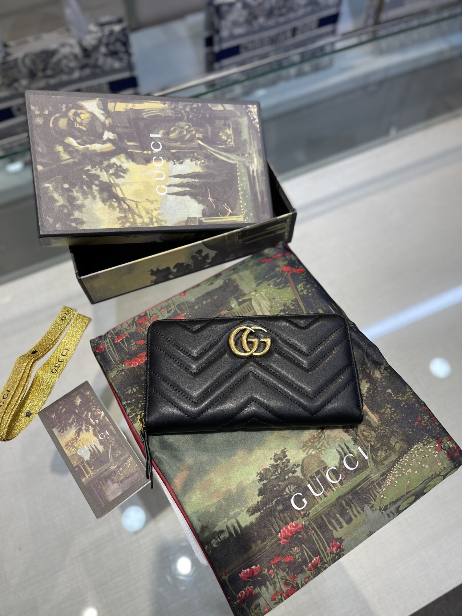 Gucci Wallet Long Zip Black