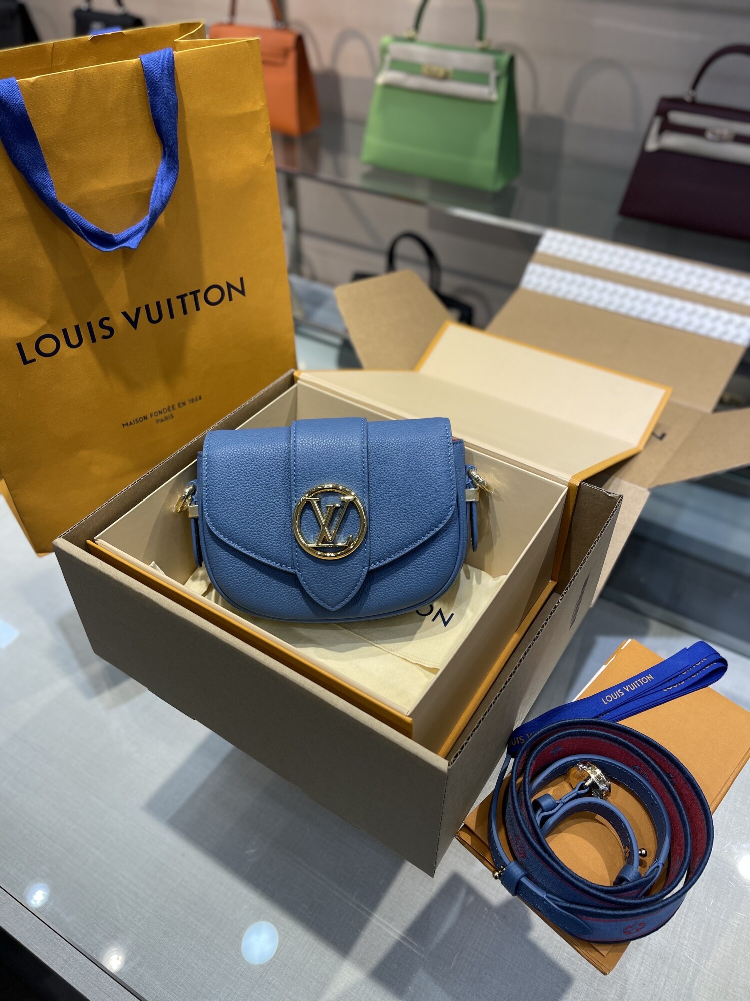 Lv Pont 2021 21cm