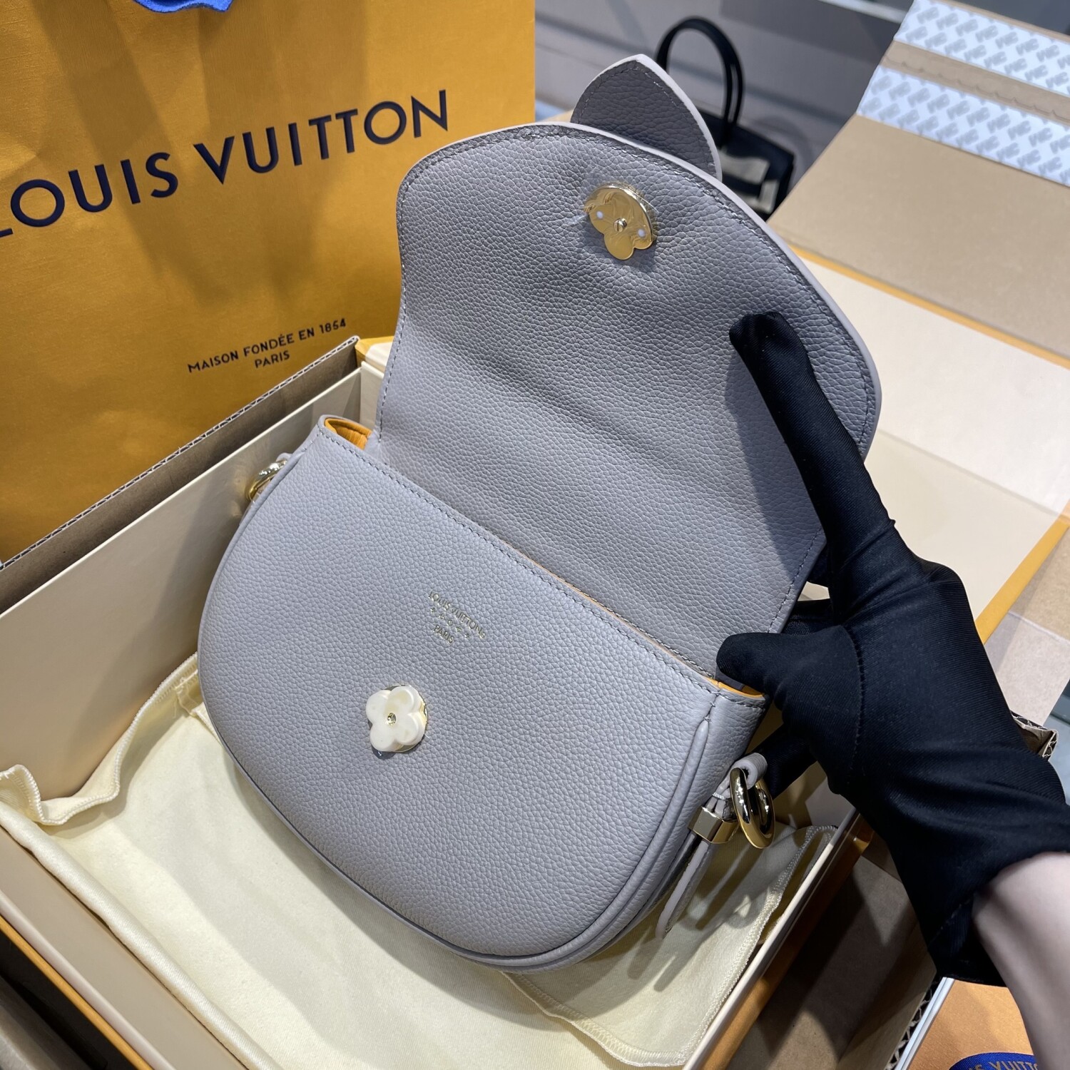 Lv Pont 2022 21cm