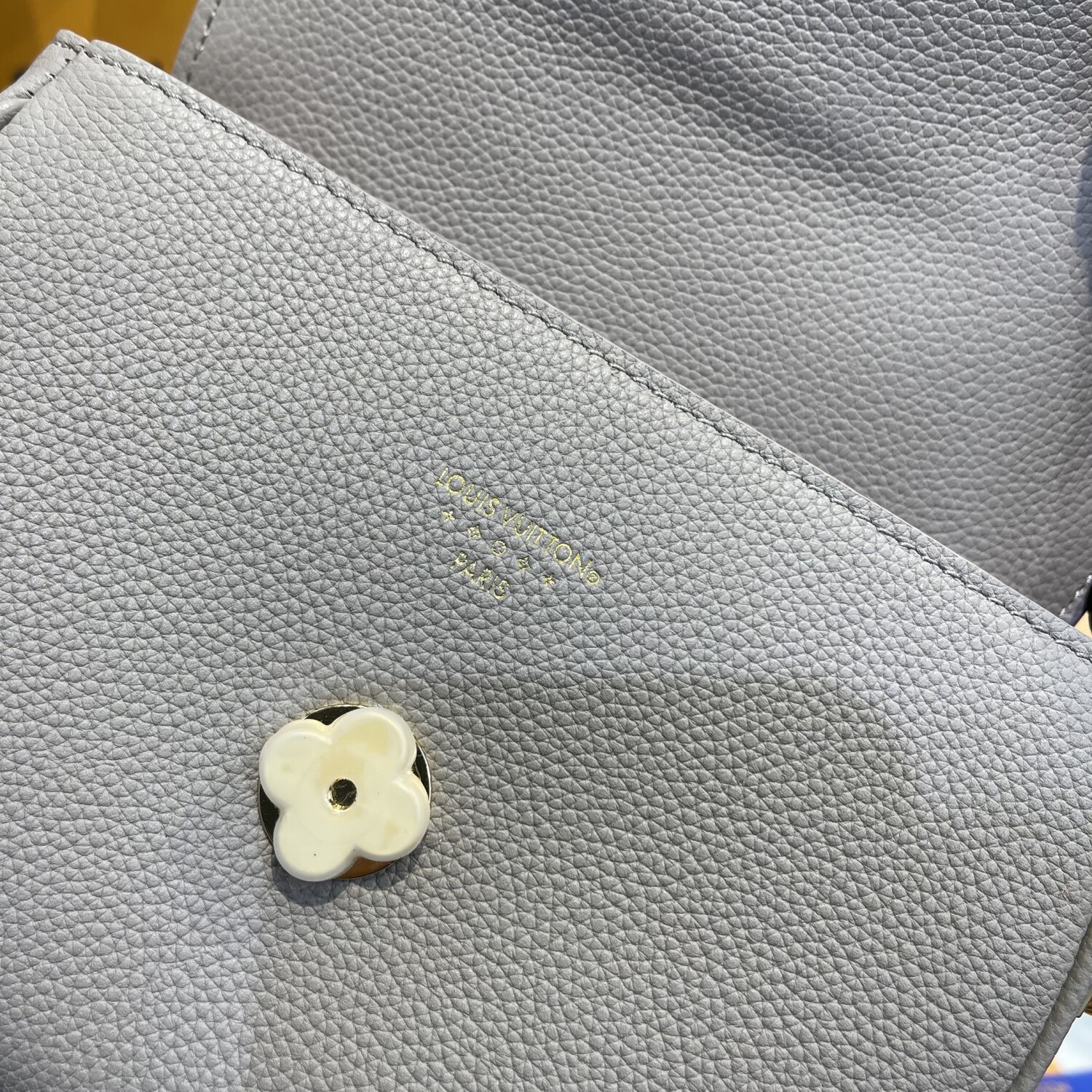 Lv Pont 2022 21cm