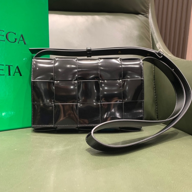 Black Intreccio Cassette Bag