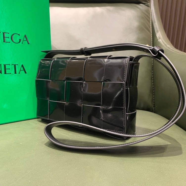 Black Intreccio Cassette Bag