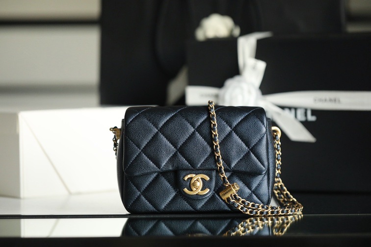 21k Mini Bag Grained Calfskin
