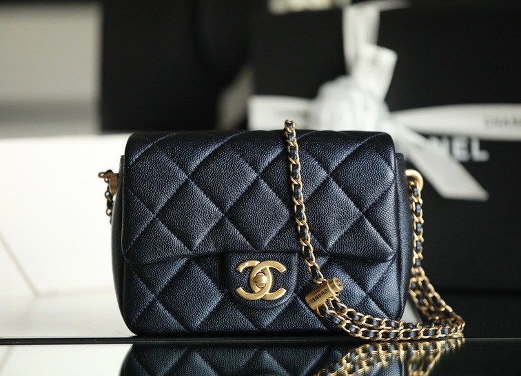 21k Mini Bag Grained Calfskin