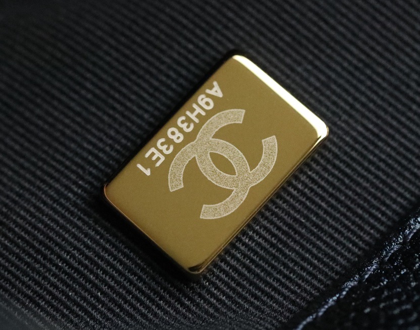 21k Mini Bag Grained Calfskin