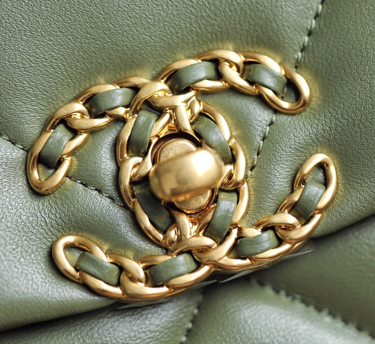 Chanel 19 Bag