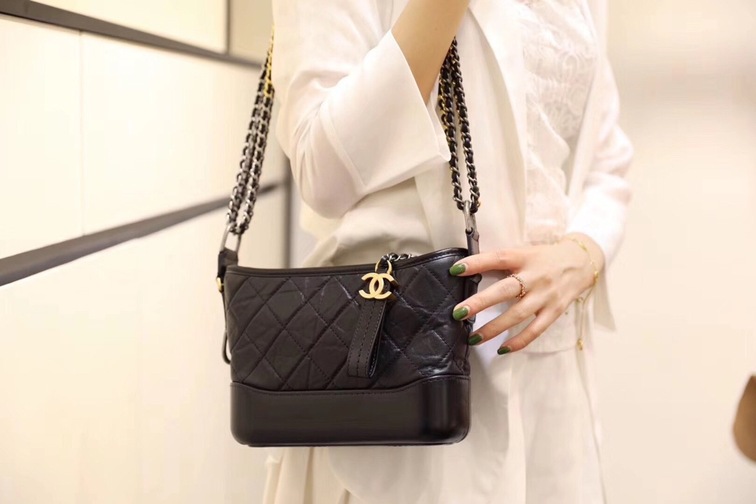 Gabrielle Hobo Bag