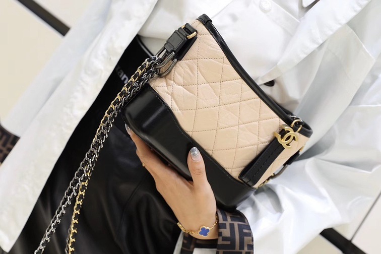 Gabrielle Hobo Bag