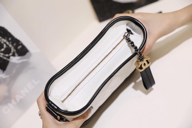Gabrielle Hobo Bag