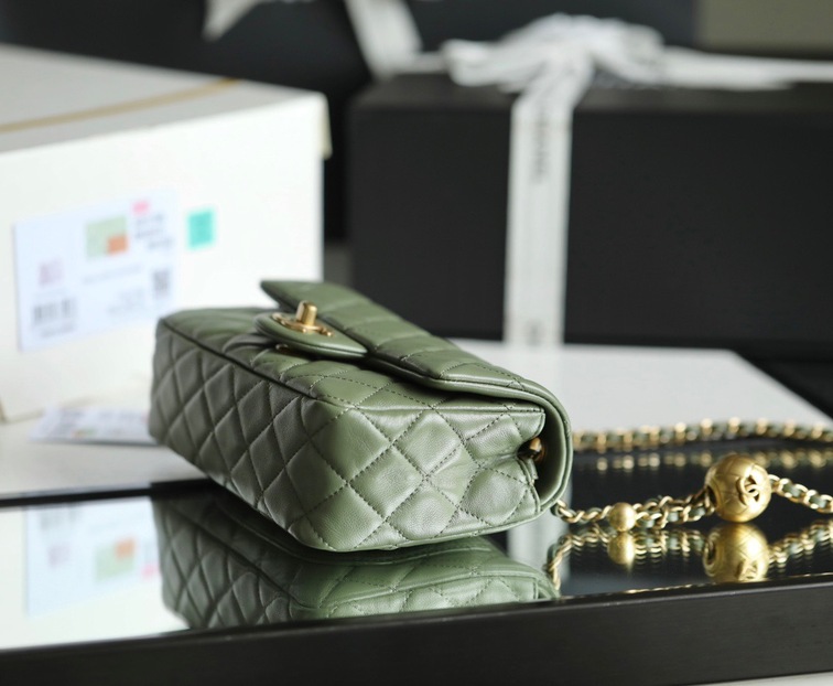 Lambskin Quilted Mini Cc Pearl Crush Rectangular Flap