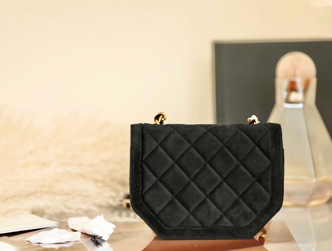 Mini Velvet Flap Bag