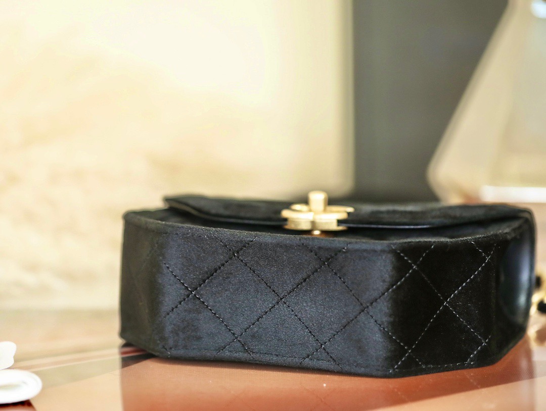Mini Velvet Flap Bag