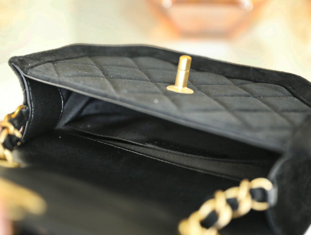 Mini Velvet Flap Bag