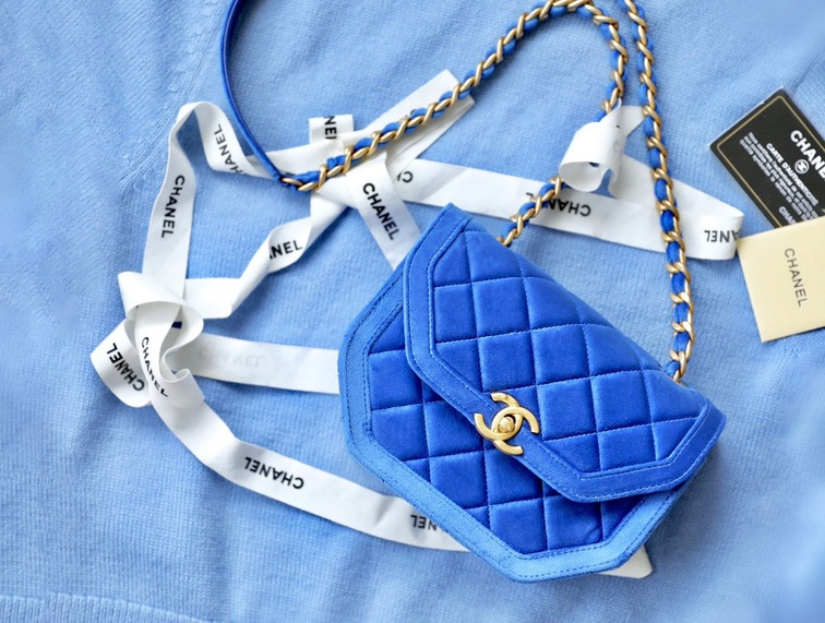 Mini Velvet Flap Bag