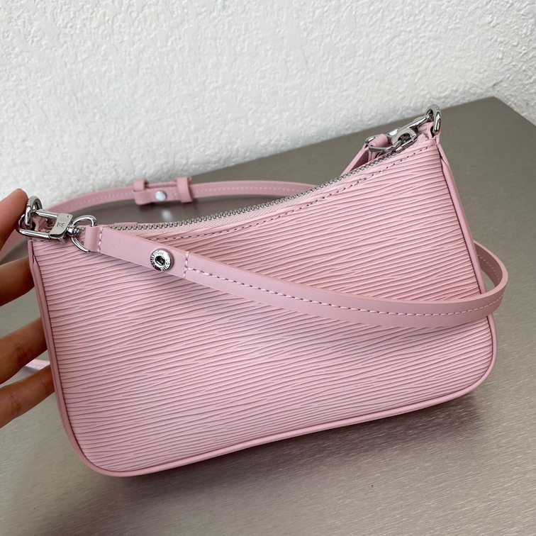 Easy Pouch On Strap Bag