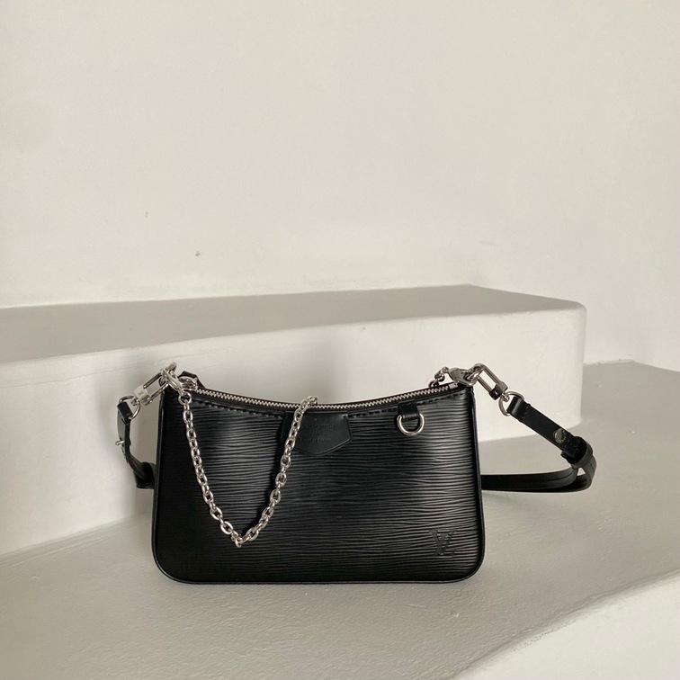 Easy Pouch On Strap Bag