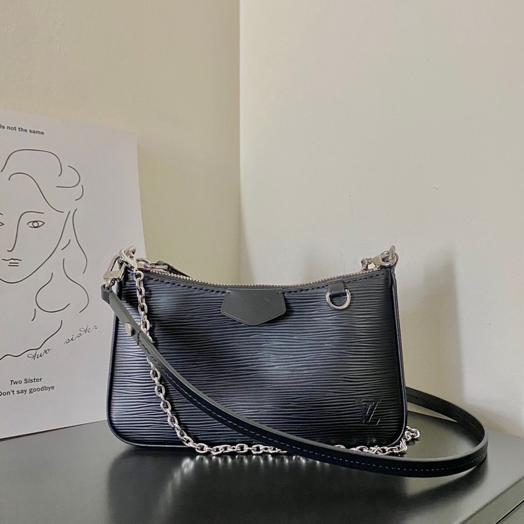 Easy Pouch On Strap Bag