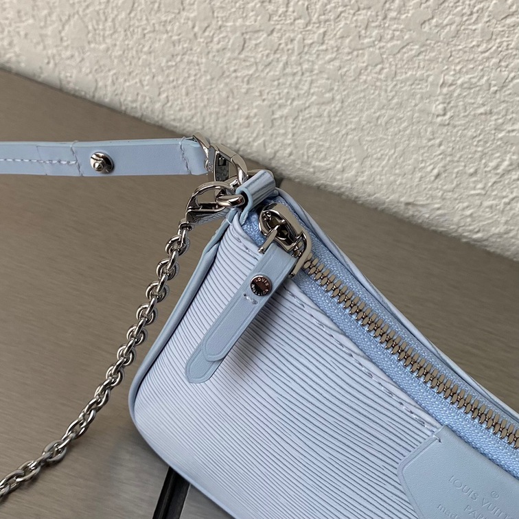 Easy Pouch On Strap Bag