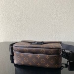 S Lock Messenger Taurillon Monogram Bag