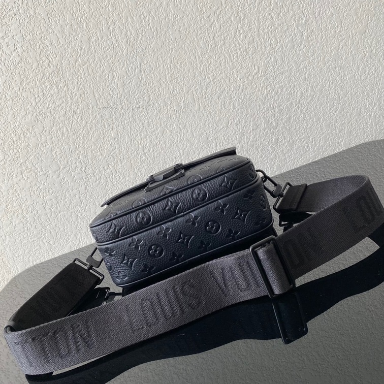 S Lock Messenger Taurillon Monogram Bag
