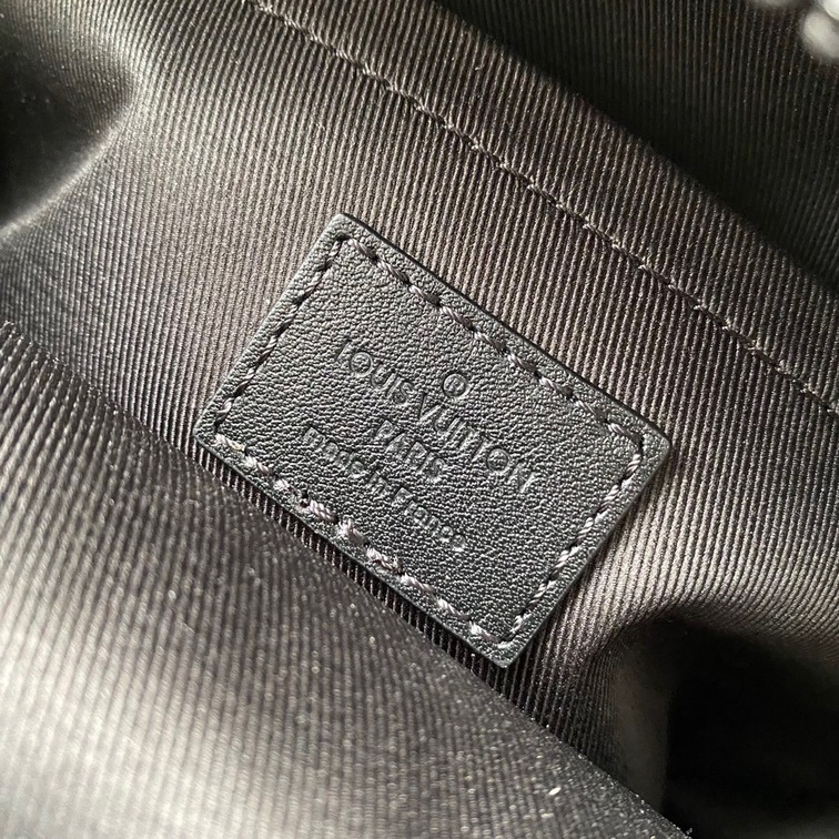 S Lock Messenger Taurillon Monogram Bag