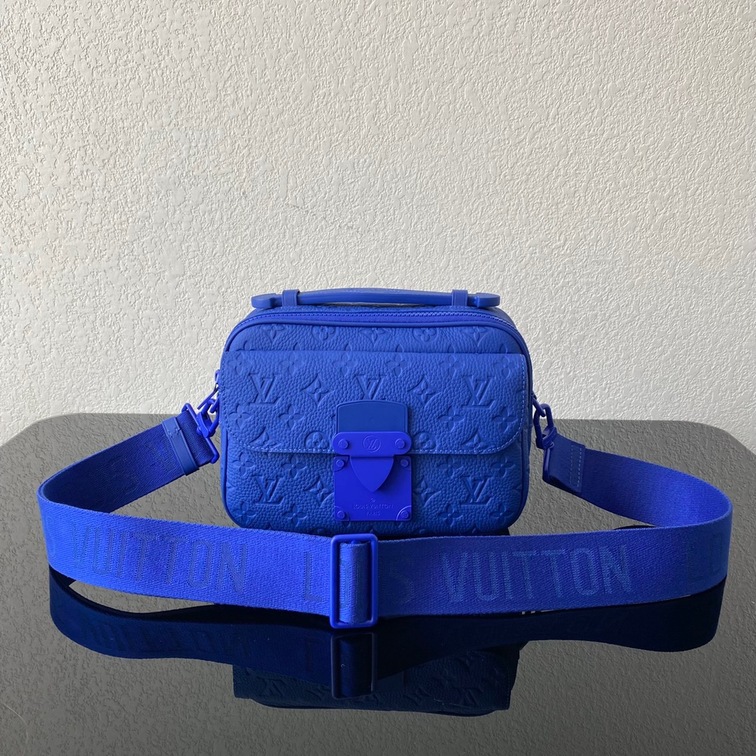 S Lock Messenger Taurillon Monogram Bag