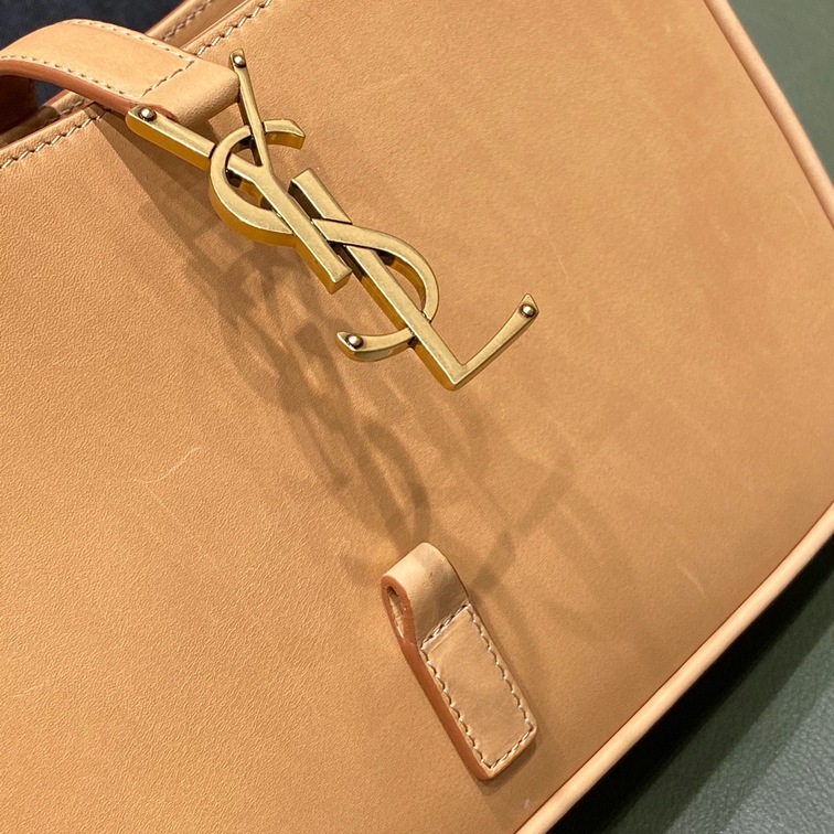 Le 5 A 7 Patent Leather Bag