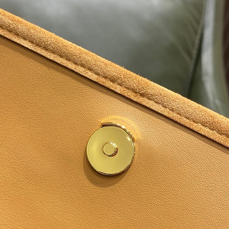 Medium Suede Niki Bag