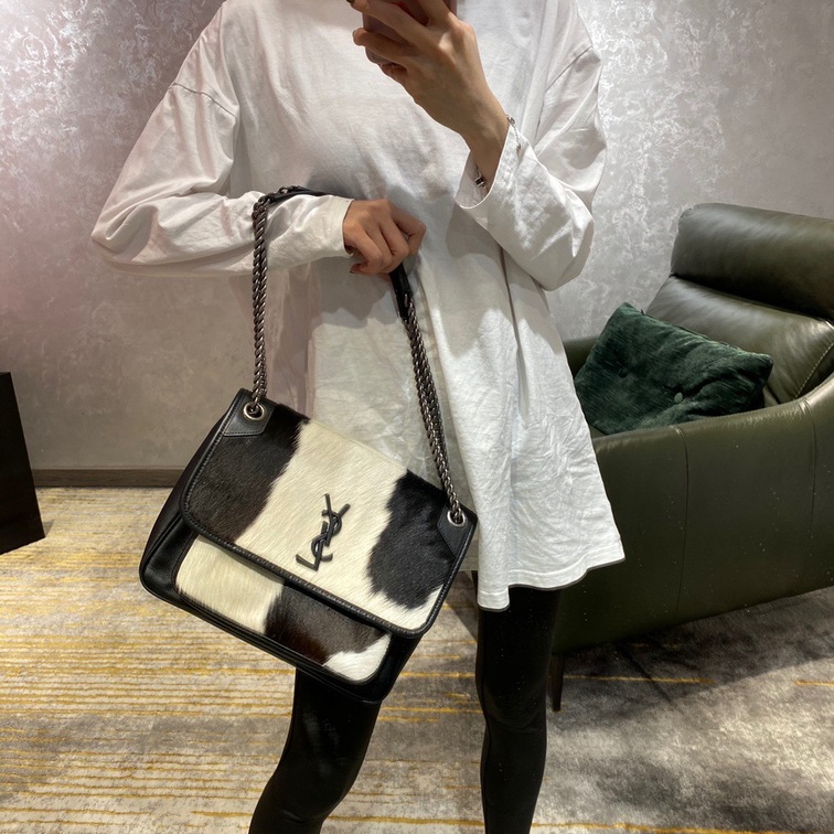 Niki Bag In Black And White Pony Hair