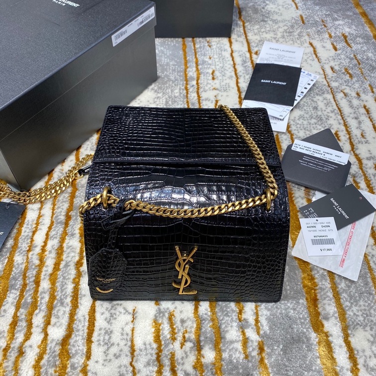 Sunset Medium In Crocodile Embossed Shiny Leather