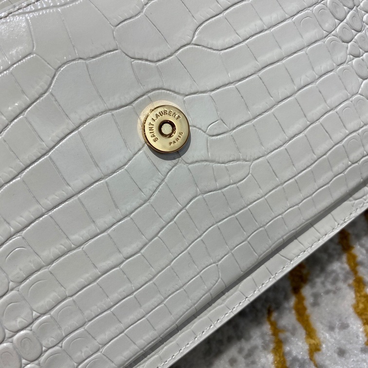 Sunset Medium In Crocodile Embossed Shiny Leather
