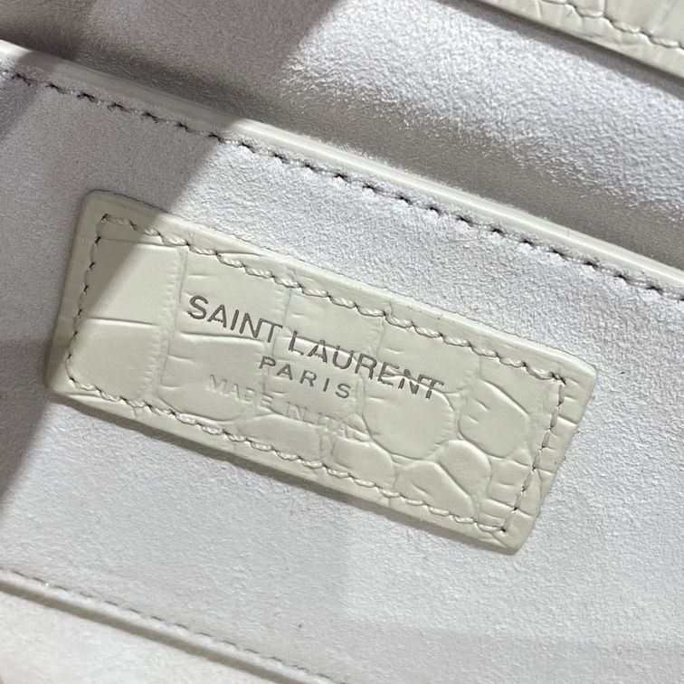 Sunset Medium In Crocodile Embossed Shiny Leather
