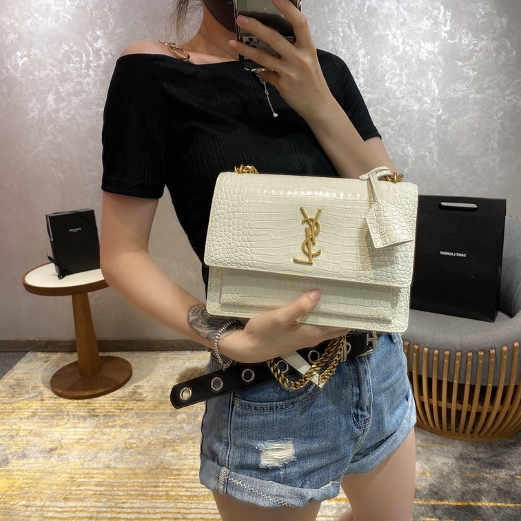Sunset Medium In Crocodile Embossed Shiny Leather