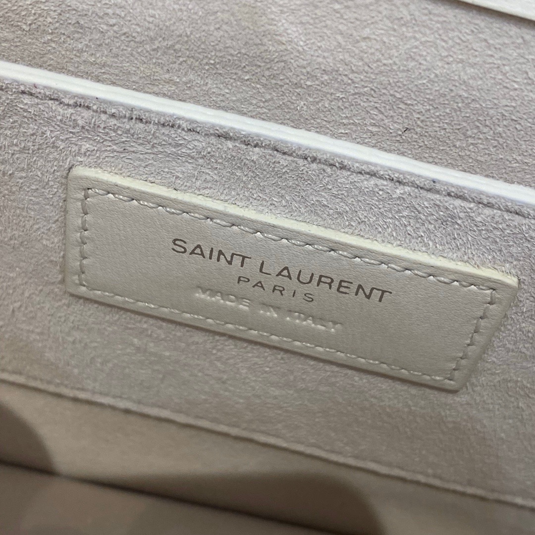 Sunset Medium In Shiny Leather